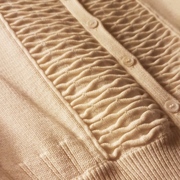 H&M Top - Picture 6 of 12